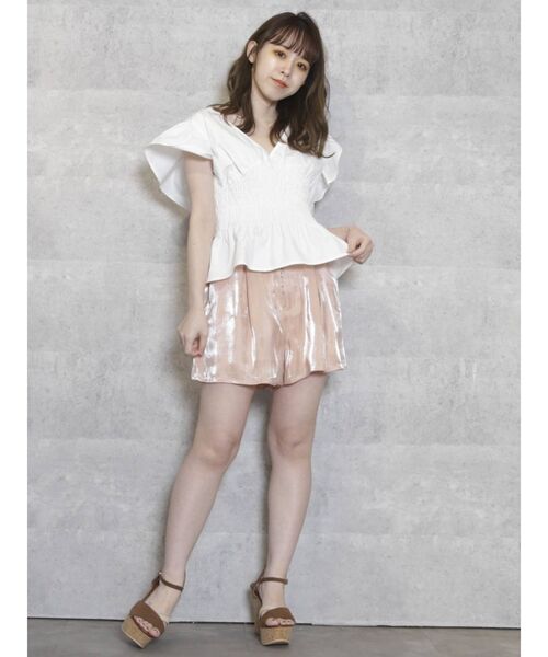 dazzlin（ダズリン）の「レザーライクリボンショートパンツ（その他パンツ・レディース・アイボリー/オレンジ/グリーン/パープル/ブラウン/ベージュ・SMALL/MEDIUM）」の15枚目の写真