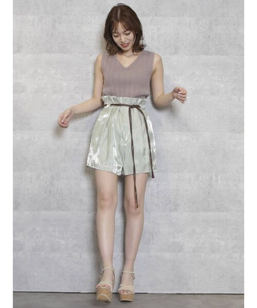 dazzlin（ダズリン）の「レザーライクリボンショートパンツ（その他パンツ・レディース・アイボリー/オレンジ/グリーン/パープル/ブラウン/ベージュ・SMALL/MEDIUM）」の18枚目の写真