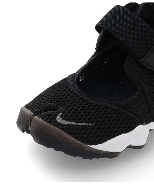 NIKE（ナイキ）の「【NIKE】ナイキ ウィメンズ エア リフト ブリーズ（スニーカー・レディース・ブラック/ホワイト・24/25/23）」の9枚目の写真