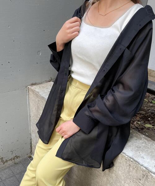 INGNI（イング）の「バンドカラーシアードルマンシャツ（シャツ/ブラウス・レディース・ブラック/パープル/ブラウン/アイボリー/ライトカーキ/ブルー・M）」の3枚目の写真