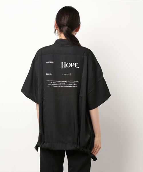 Mysa&Liina（ミーサリーナ）の「プリント入りシャツチュニック（シャツ/ブラウス・レディース・ブラック/ベージュ/オフホワイト・M）」の6枚目の写真