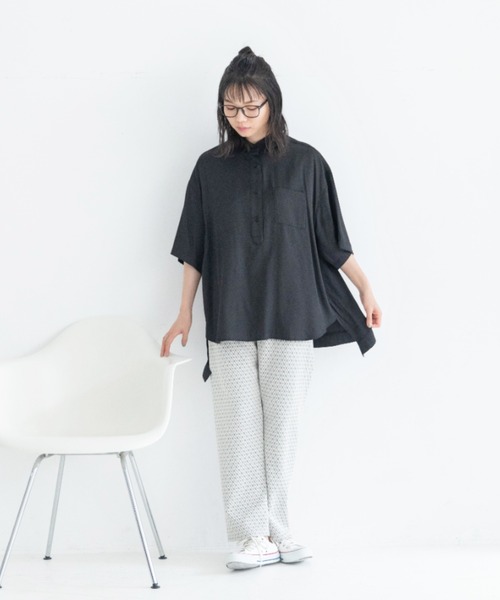 Mysa&Liina（ミーサリーナ）の「プリント入りシャツチュニック（シャツ/ブラウス・レディース・ブラック/ベージュ/オフホワイト・M）」の12枚目の写真