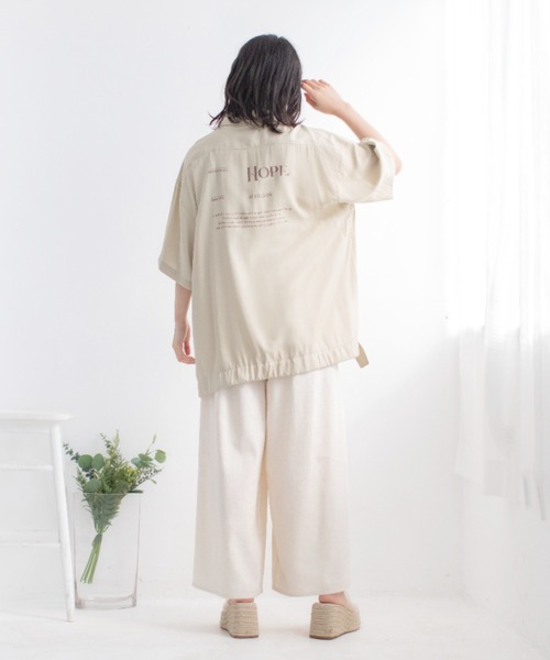 Mysa&Liina（ミーサリーナ）の「プリント入りシャツチュニック（シャツ/ブラウス・レディース・ブラック/ベージュ/オフホワイト・M）」の17枚目の写真