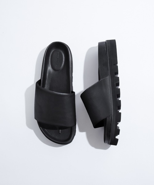 EMMA CLOTHES（エマクローズ）の「ウェービーハイソールサンダル/ワンストラップ/ダブルバックル EMMA CLOTHES（サンダル・メンズ・ブラック/ホワイト系その他/ブラック系その他/オフホワイト・L/M/S）」の13枚目の写真