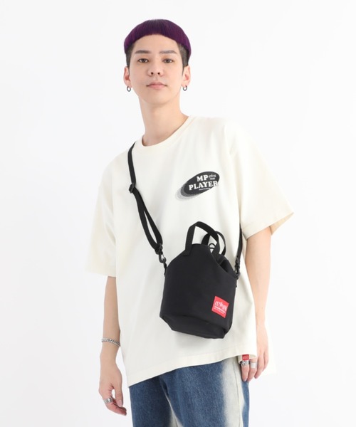 Manhattan Portage(マンハッタンポーテージ)の「Iona Island Shoulder Bag(ショルダーバッグ・メンズ・ブラック・X-SMALL)」の18枚目の写真