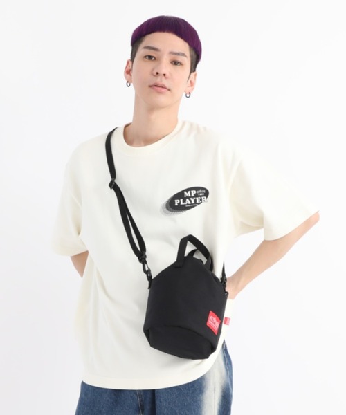 Manhattan Portage(マンハッタンポーテージ)の「Iona Island Shoulder Bag(ショルダーバッグ・メンズ・ブラック・X-SMALL)」の19枚目の写真