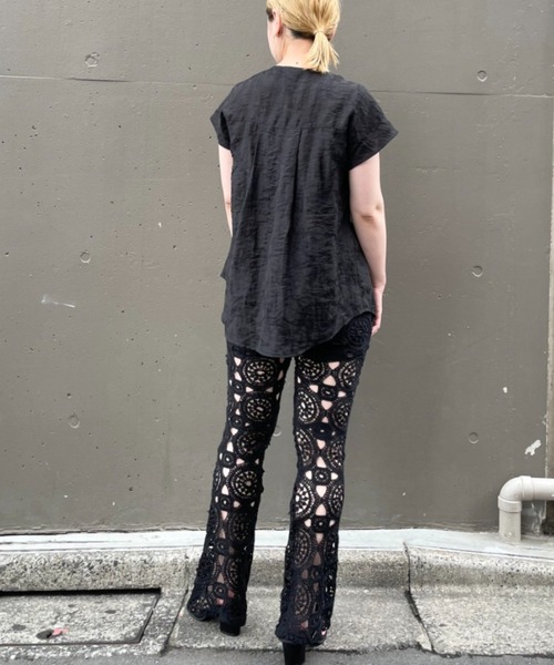 CIAOPANIC(チャオパニック)の「リーフ柄ジャガードノースリーブタックシャツ(シャツ/ブラウス・レディース・ブラック/グリーン・FREE)」の21枚目の写真