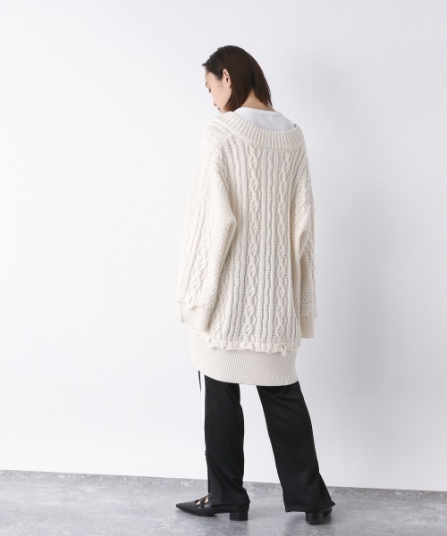 JEANASIS(ジーナシス)の「ダメージケーブルBIGVニット/958383(ニット/セーター・レディース・アイボリー/ブラック/ブルー・FREE)」の16枚目の写真