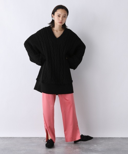 JEANASIS(ジーナシス)の「ダメージケーブルBIGVニット/958383(ニット/セーター・レディース・アイボリー/ブラック/ブルー・FREE)」の8枚目の写真