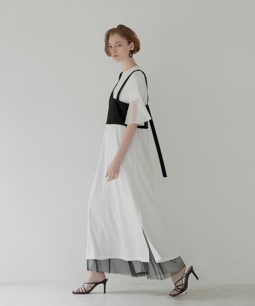 MIELI INVARIANT(ミエリインヴァリアント)の「Bustier Mix Flare Dress(ワンピース・レディース・ホワイト/ブラック・FREE)」の1枚目の写真