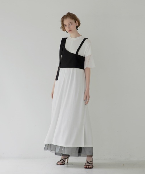 MIELI INVARIANT(ミエリインヴァリアント)の「Bustier Mix Flare Dress(ワンピース・レディース・ホワイト/ブラック・FREE)」の17枚目の写真