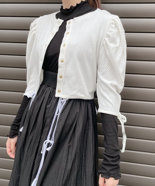 lilLilly(リルリリー)の「マルチリボンカーディガン(カーディガン/ボレロ・レディース・ホワイト/ブラック/レッド/ピンク/アイボリー・FREE)」の3枚目の写真