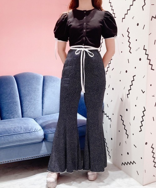 lilLilly(リルリリー)の「マルチリボンカーディガン(カーディガン/ボレロ・レディース・ホワイト/ブラック/レッド/ピンク/アイボリー・FREE)」の8枚目の写真