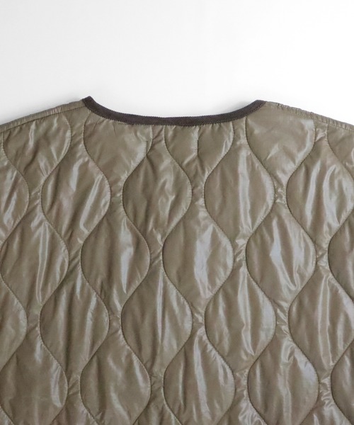 Confirm（コンファーム）の「ビッグシルエット ノーカラー キルティングジャケット 【Confirm】（ノーカラージャケット・メンズ・ブラック/ブラウン/グレー/カーキ・M/L）」の18枚目の写真