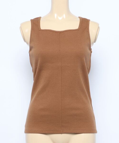 Lugnoncure(ルノンキュール)の「スクエアネックタンクトップ(タンクトップ・レディース・ブラウン/ブラック/ベージュ・フリ-)」の3枚目の写真