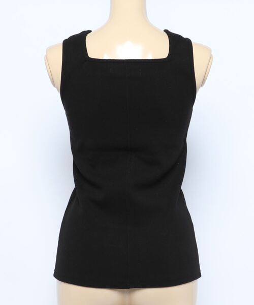 Lugnoncure(ルノンキュール)の「スクエアネックタンクトップ(タンクトップ・レディース・ブラウン/ブラック/ベージュ・フリ-)」の5枚目の写真