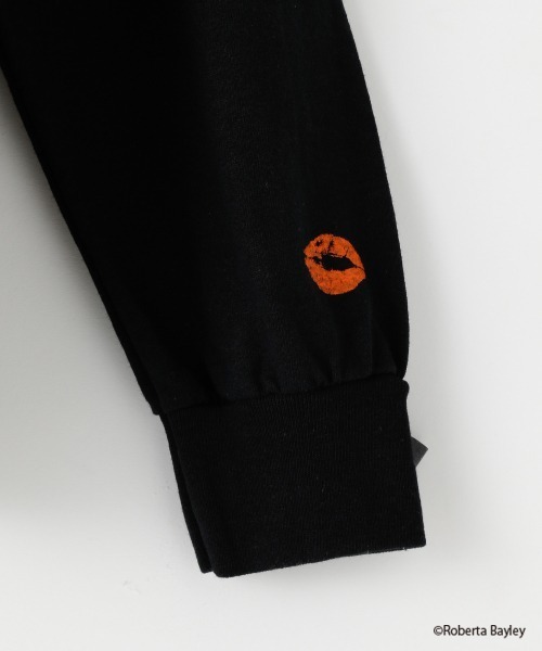 LOWRYS FARM（ローリーズファーム）の「ＲｏｂｅｒｔａロンＴ　228893（Tシャツ/カットソー・レディース・ブラック/ホワイト・FREE）」の7枚目の写真