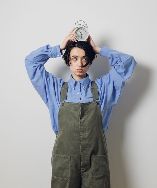 MUHET（ミュエータ）の「レギュラーカラービッグシャツ（シャツ/ブラウス・レディース・ベージュ/オフホワイト/サックスブルー/グリーン・SMALL/MEDIUM/LARGE）」の13枚目の写真