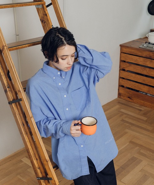 MUHET（ミュエータ）の「レギュラーカラービッグシャツ（シャツ/ブラウス・レディース・ベージュ/オフホワイト/サックスブルー/グリーン・SMALL/MEDIUM/LARGE）」の19枚目の写真