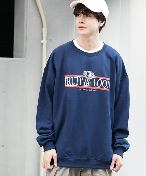 FRUIT OF THE LOOM(フルーツオブザルーム)の「SOUVENIRトレーナー / ブランドロゴ / ユニセックス / カジュアル(スウェット・メンズ・ホワイト/ブラック/ネイビー/グレー・M/XL/L)」の4枚目の写真
