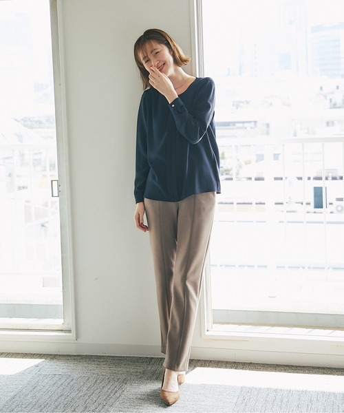 RIVE DROITE（リヴドロワ）の「女性らしい上品シルエットが魅力　フロントパーツブラウス（シャツ/ブラウス・レディース・アイボリー/ピンクベージュ/カーキ/ネイビー・38）」の20枚目の写真