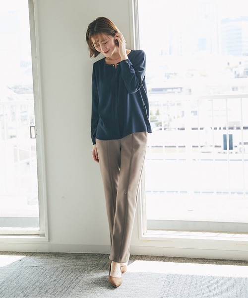 RIVE DROITE（リヴドロワ）の「女性らしい上品シルエットが魅力　フロントパーツブラウス（シャツ/ブラウス・レディース・アイボリー/ピンクベージュ/カーキ/ネイビー・38）」の19枚目の写真