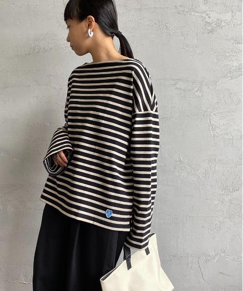 ORCIVAL（オーシバル）の「[ORCIVAL/オーシバル] ワイドシルエット ボートネックバスクTシャツ（Tシャツ/カットソー・レディース・ホワイト/ブラック/ベージュ/パープル/グレイッシュベージュ/ホワイト系/ホワイト系1/ブラック系/グレー系/パープル系/レッド系/イエロー・1）」の6枚目の写真