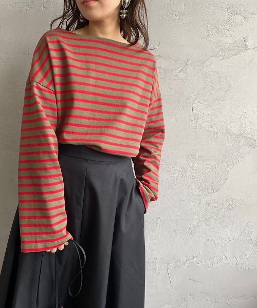 ORCIVAL（オーシバル）の「[ORCIVAL/オーシバル] ワイドシルエット ボートネックバスクTシャツ（Tシャツ/カットソー・レディース・ホワイト/ブラック/ベージュ/パープル/グレイッシュベージュ/ホワイト系/ホワイト系1/ブラック系/グレー系/パープル系/レッド系/イエロー・1）」の12枚目の写真