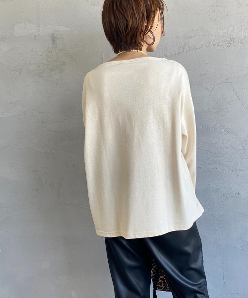 ORCIVAL（オーシバル）の「[ORCIVAL/オーシバル] ワイドシルエット ボートネックバスクTシャツ（Tシャツ/カットソー・レディース・ホワイト/ブラック/ベージュ/パープル/グレイッシュベージュ/ホワイト系/ホワイト系1/ブラック系/グレー系/パープル系/レッド系/イエロー・1）」の18枚目の写真