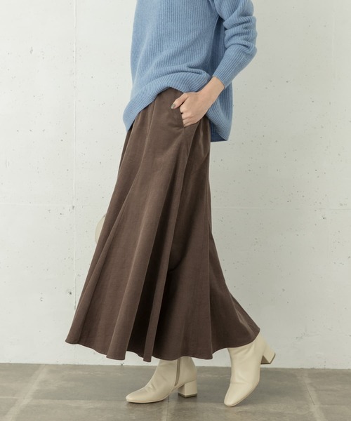 URBAN RESEARCH Sonny Label(アーバンリサーチサニーレーベル)の「コーデュロイセミマーメイドスカート(スカート・レディース・ブラック/ブラウン/ブルー系その他・38/36)」の4枚目の写真