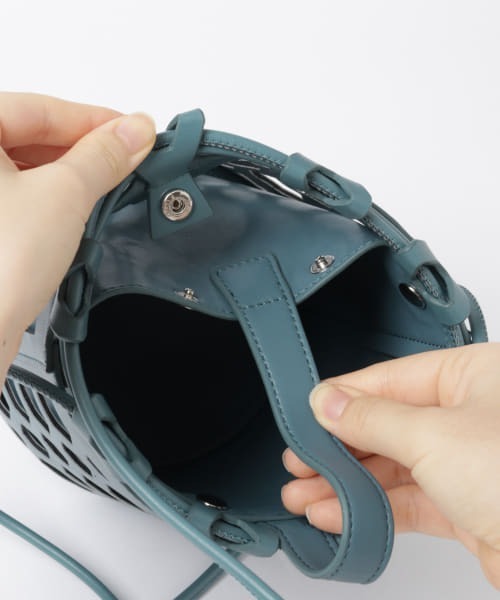 PROTCOL（プロトコル）の「PROTCOL　BEEHIVE MINI B（ハンドバッグ・レディース・グレー/ブルー系その他・ONE）」の12枚目の写真