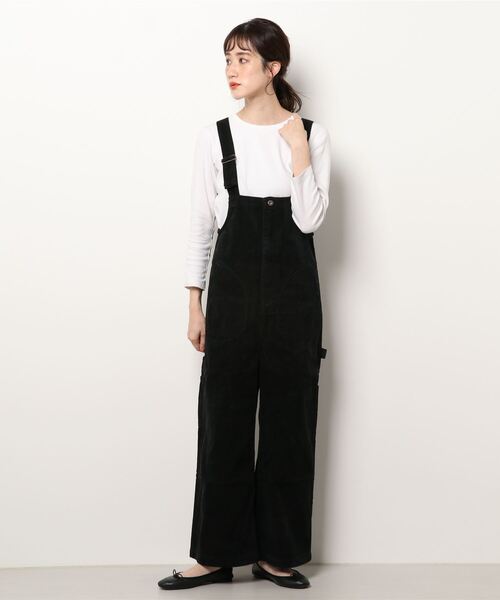 Dickies(ディッキーズ)の「【DICKIES/ディッキーズ】コーデュロイオーバーオール サロペット(サロペット/オーバーオール・レディース・ブラック/アイボリー/ブラウン系その他・LARGE/MEDIUM)」の2枚目の写真