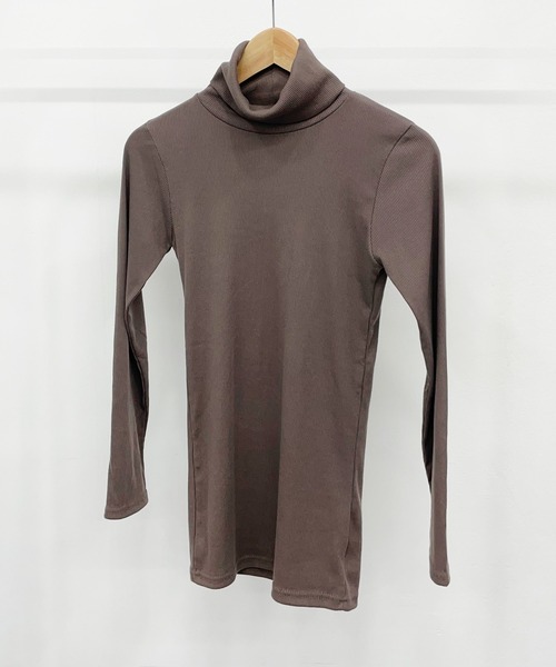 CEMONEMO(セモネモ)の「タートルネック リブカットソー(Tシャツ/カットソー・レディース・ブラック/グリーン/アイボリー/ダークパープル/キャメル/ブルー/オートミール/モカ/マスタード・FREE)」の3枚目の写真