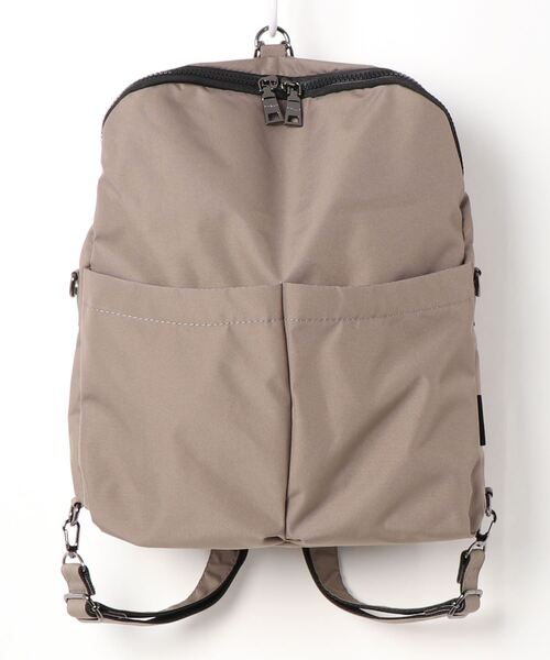 グレー ナイロン バックパック フロントポケット付き MIZUNO（ミズノ） ミズノ公式 ミズノ直営店限定 バックパック 20L