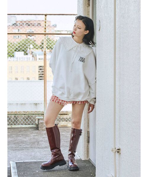 jouetie（ジュエティ）の「BIGカラープルオーバー（スウェット・レディース・ブラック/パープル/オフホワイト/ブルー・MEDIUM）」の22枚目の写真