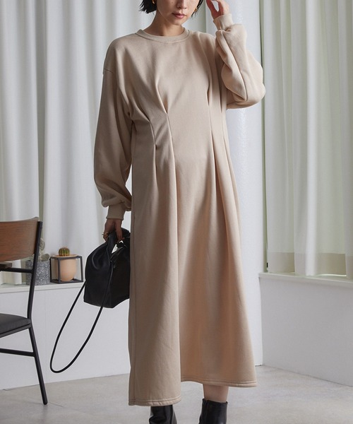 ECRIRE(エクリール)の「ウエストタックロングOP(ワンピース・レディース・チャコールグレー/ブラック/ベージュ・M)」の11枚目の写真