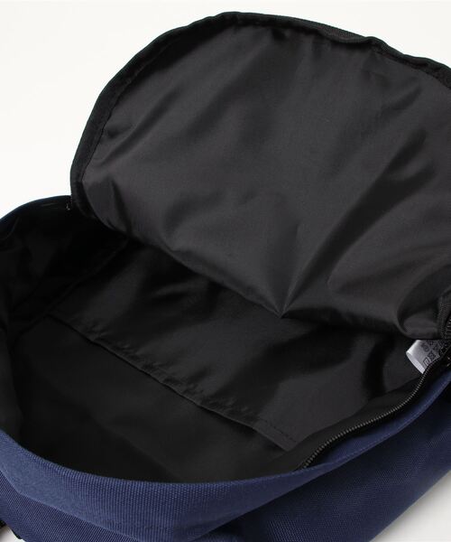 KRIFF MAYER(クリフメイヤー)の「クリフリュック(バックパック/リュック・キッズ・ベージュ/ネイビー/レッド/サックスブルー・FREE)」の7枚目の写真