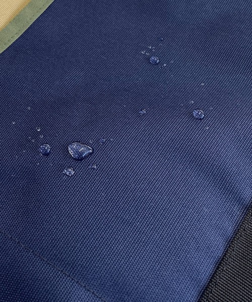 KRIFF MAYER(クリフメイヤー)の「クリフリュック(バックパック/リュック・キッズ・ベージュ/ネイビー/レッド/サックスブルー・FREE)」の17枚目の写真