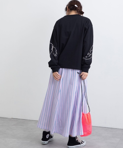 POU DOU DOU（プードゥドゥ）の「USコットン袖プリントロンTee（Tシャツ/カットソー・レディース・ブラック/オフホワイト/ピンク/ブルー・3）」の16枚目の写真