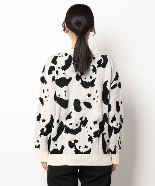rovtski（ロフトスキー）の「パンダ柄ニットセーター（ニット/セーター・レディース・ブラック/ブルー・FREE）」の4枚目の写真