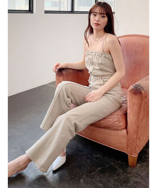 GYDA（ジェイダ）の「BACKリボンデニムロンパース（つなぎ/オールインワン・レディース・ライトブルー/ベージュ/ブルー・SMALL/MEDIUM）」の13枚目の写真