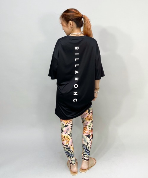BILLABONG(ビラボン)の「BILLABONG/ビラボン 水陸両用 ビッグシルエットバックプリントラッシュTシャツ BC013-854(Tシャツ/カットソー・レディース・ブルー/ブラック/ホワイト・M)」の16枚目の写真