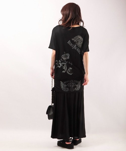 BLACK JACKALL CROWN(ブラックジャッカルクラウン)の「BLACK JACKALL CROWN レーヨン天竺 ロゴプリント ロングスカート(スカート・レディース・ブラック・M)」の7枚目の写真