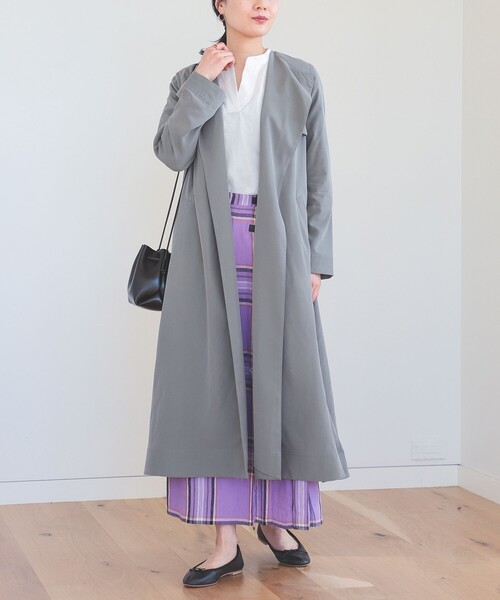 BEAMS HEART（ビームスハート）の「BEAMS HEART / ノーカラートレンチコート（トレンチコート・レディース・オリーブ/ネイビー/ベージュ・SMALL/MEDIUM）」の18枚目の写真