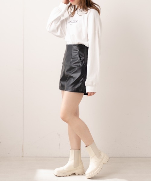 OLIVE des OLIVE（オリーブデオリーブ）の「刺繍ロゴビッグTシャツ（Tシャツ/カットソー・レディース・ライトグレー/オフホワイト/ピンク/ラベンダー/スミクロ・FREE）」の13枚目の写真