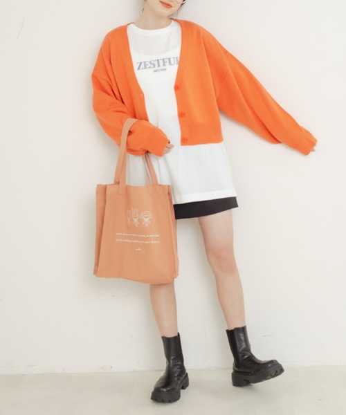 OLIVE des OLIVE（オリーブデオリーブ）の「刺繍ロゴビッグTシャツ（Tシャツ/カットソー・レディース・ライトグレー/オフホワイト/ピンク/ラベンダー/スミクロ・FREE）」の18枚目の写真