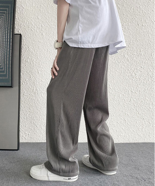 neos(ネオス)の「【neos -addictive design-】ルーズシルエット プリーツ ワイド イージー パンツ(その他パンツ・メンズ・ホワイト/チャコールグレー/ブラック/ブルー・MEDIUM/LARGE/X-LARGE)」の14枚目の写真