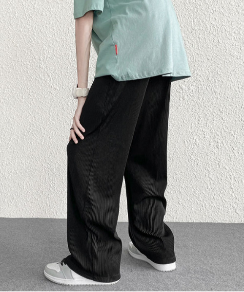 neos(ネオス)の「【neos -addictive design-】ルーズシルエット プリーツ ワイド イージー パンツ(その他パンツ・メンズ・ホワイト/チャコールグレー/ブラック/ブルー・MEDIUM/LARGE/X-LARGE)」の20枚目の写真