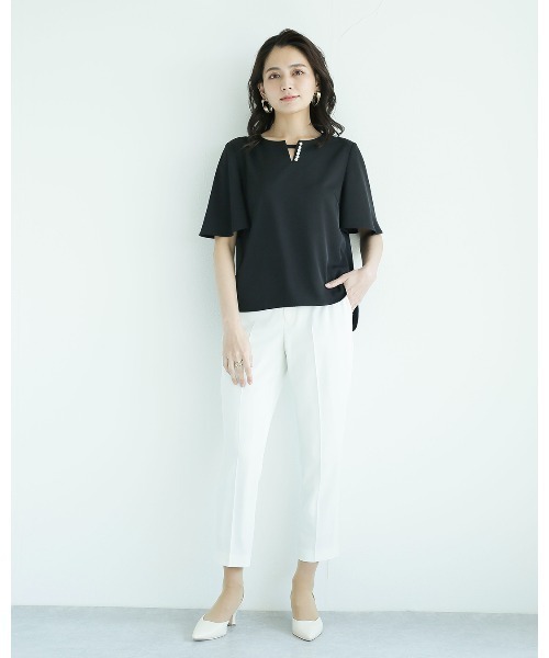 WHITE JOOLA（ホワイトジョーラ）の「【手洗いできる・WEB限定】パールキーネックデザインフレアー半袖ブラウス（シャツ/ブラウス・レディース・ブラック/ベージュ/オフホワイト・LL/SS/S/M/L）」の20枚目の写真