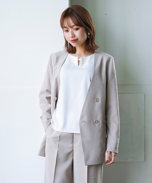 WHITE JOOLA（ホワイトジョーラ）の「【手洗いできる・WEB限定】パールキーネックデザインフレアー半袖ブラウス（シャツ/ブラウス・レディース・ブラック/ベージュ/オフホワイト・LL/SS/S/M/L）」の14枚目の写真